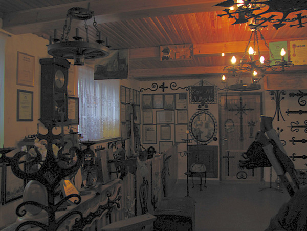 Muzeum Kowalstwa Artystycznego rodziny Moćko w Oblęgorku.